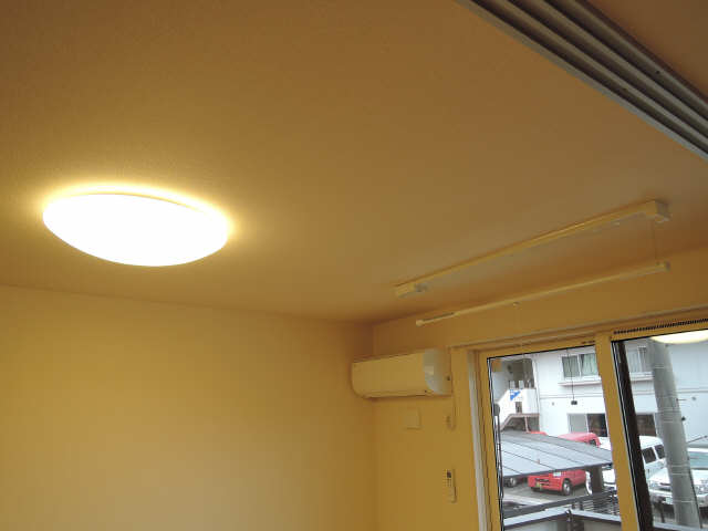 照明・室内物干・ＥＣ