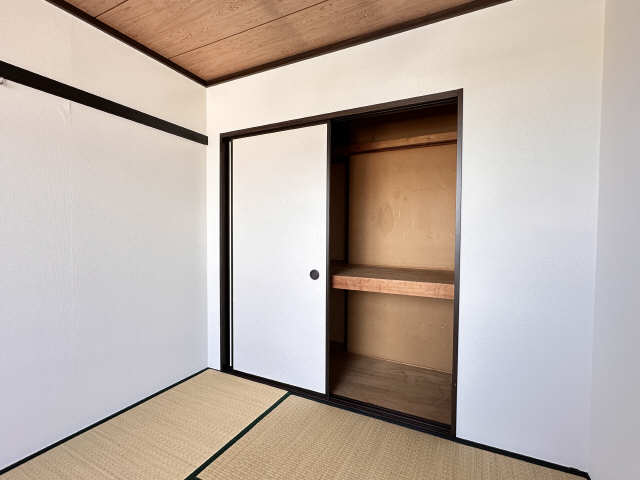 収納（南和室）