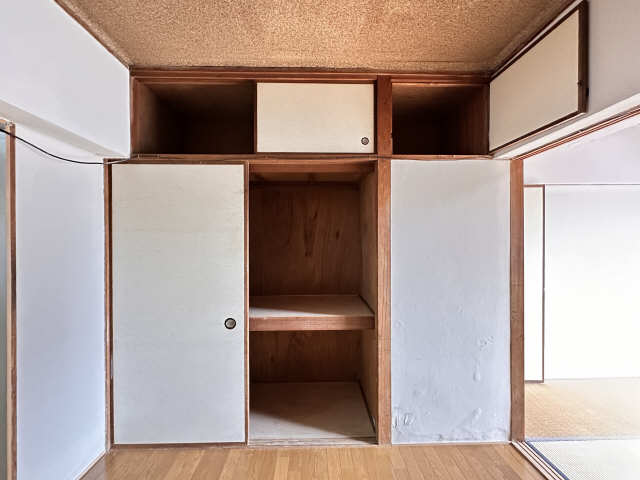 収納（リビング）