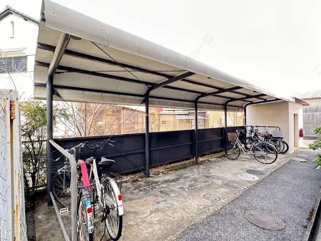駐輪場（北側）