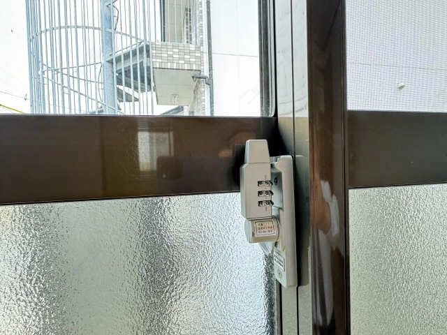 防犯クレセント錠