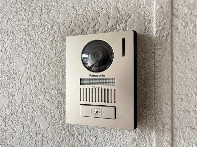 モニター付きインターホン