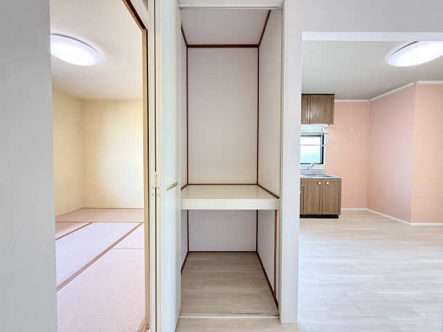 収納（ダイニング）