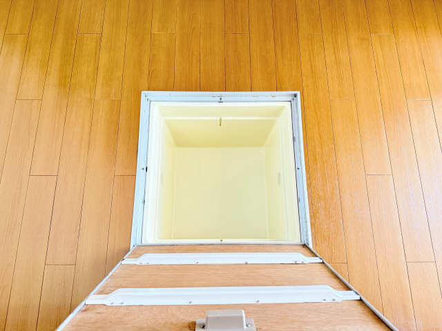 キッチン床下収納