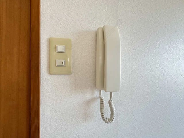インターホン