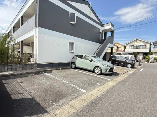 駐車場（東側）