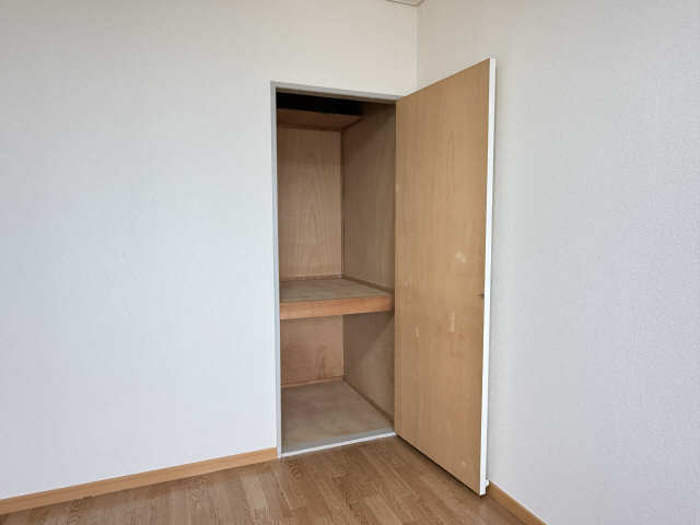 収納（北洋室）