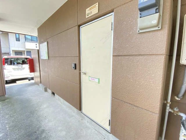 玄関ドア