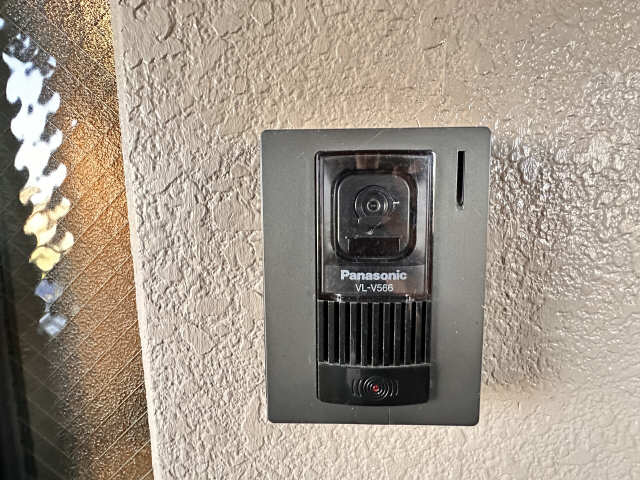 モニター付きインターホン