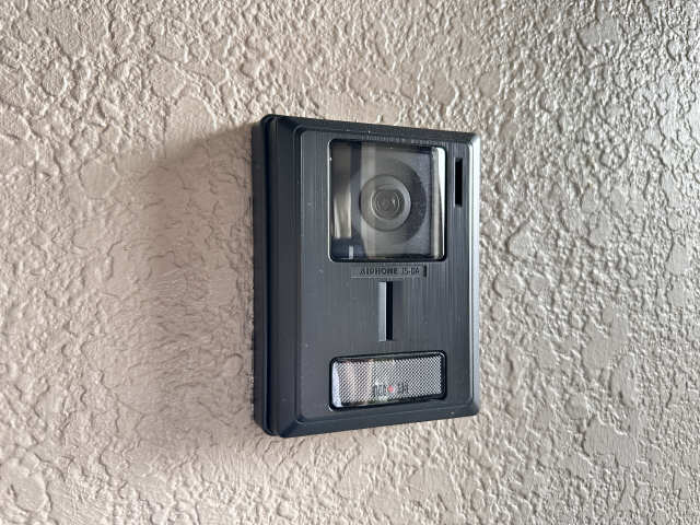 モニター付きインターホン