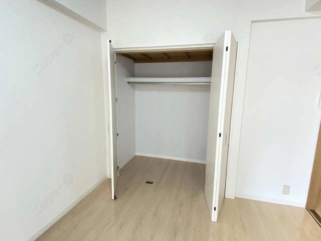 収納（中洋室）