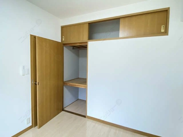 収納（北洋室）