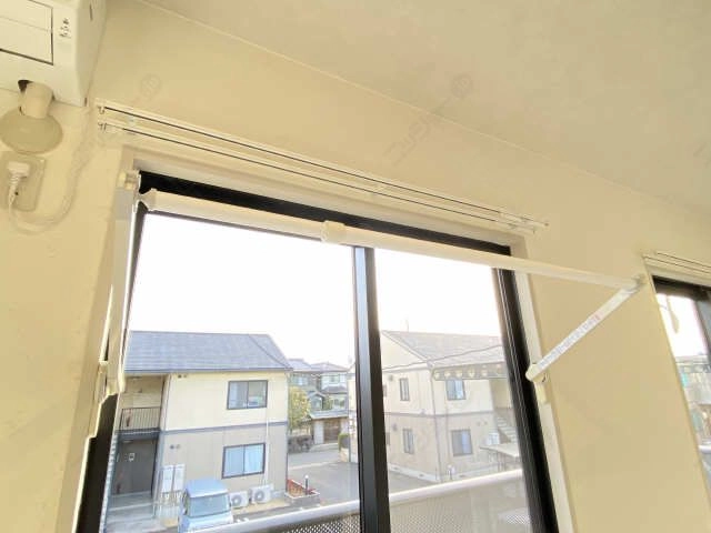 室内物干（リビング）