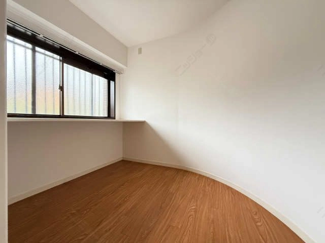 ウォークインクローゼット内