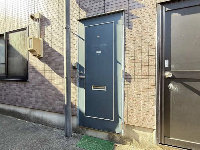 玄関ドア
