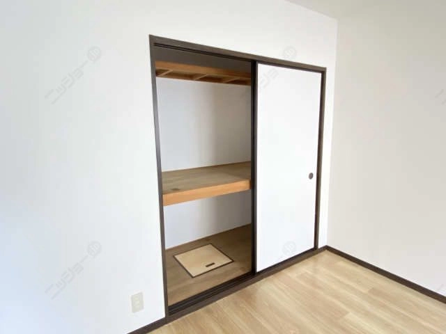 収納（リビング）