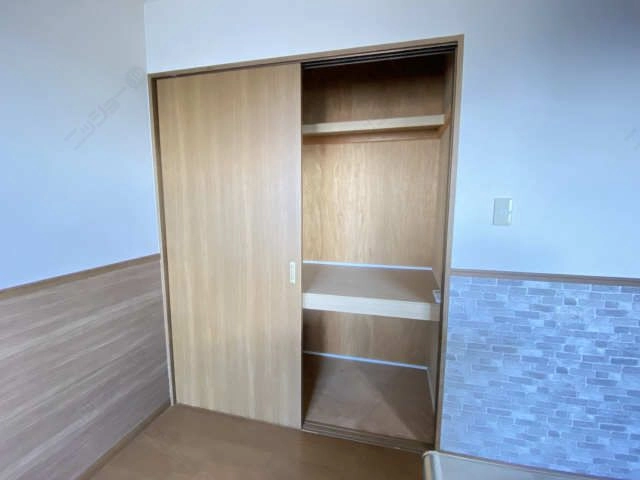 収納（キッチン横）