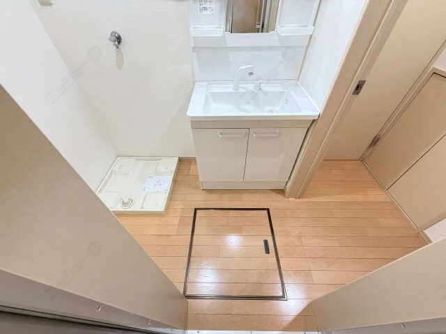 脱衣所-2