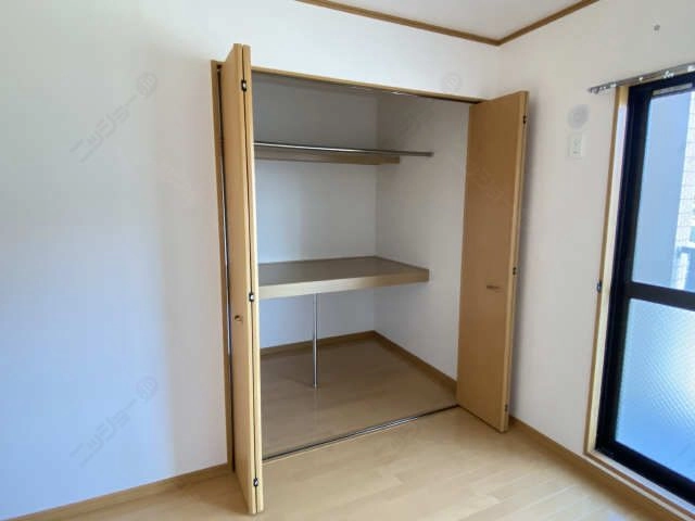 収納（南洋室）