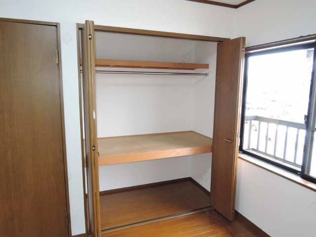 ２階北洋室収納