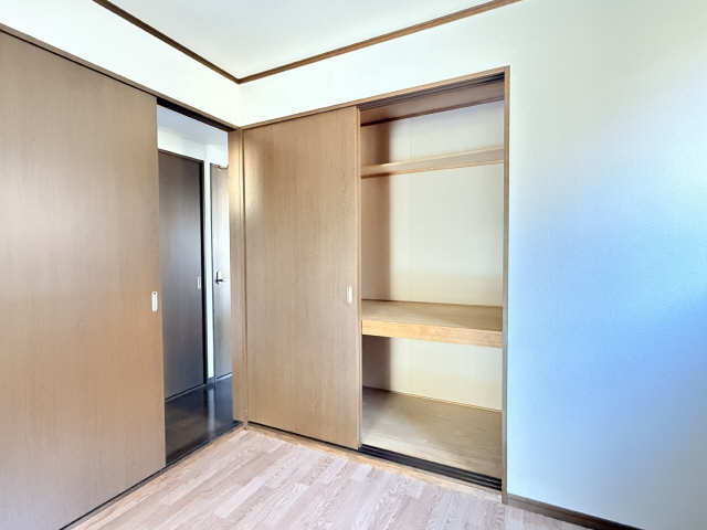 収納（中洋室）