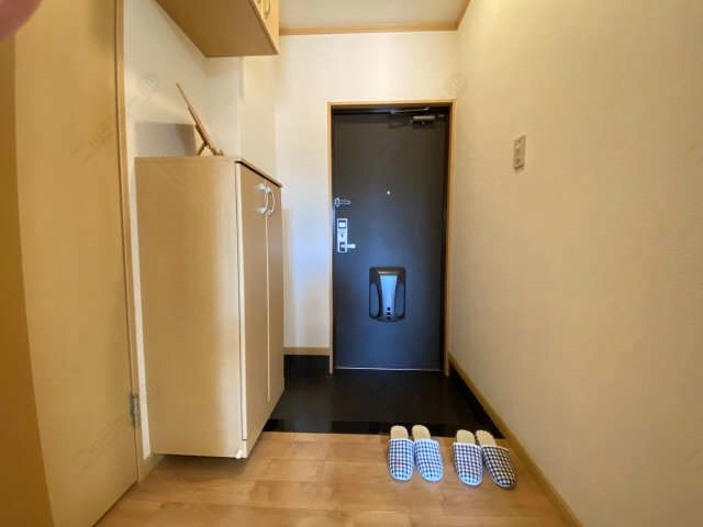 玄関内