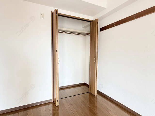 収納（中洋室）