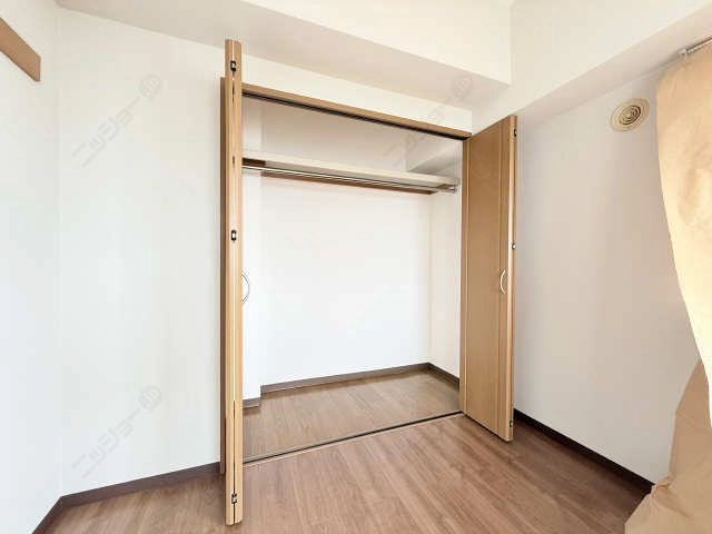 収納（南洋室）