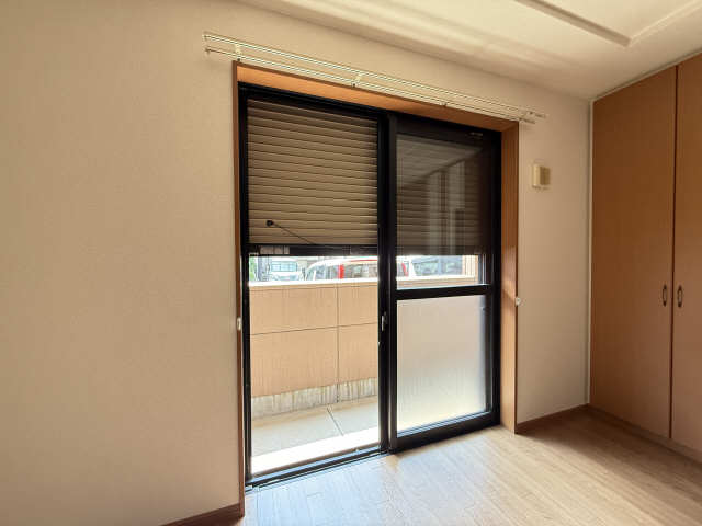 シャッター雨戸