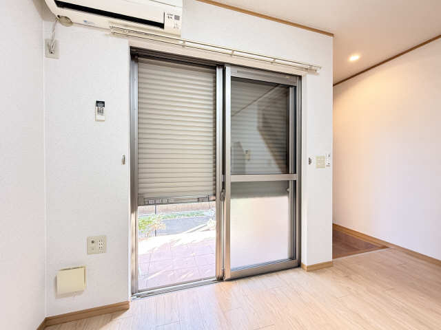 シャッター雨戸