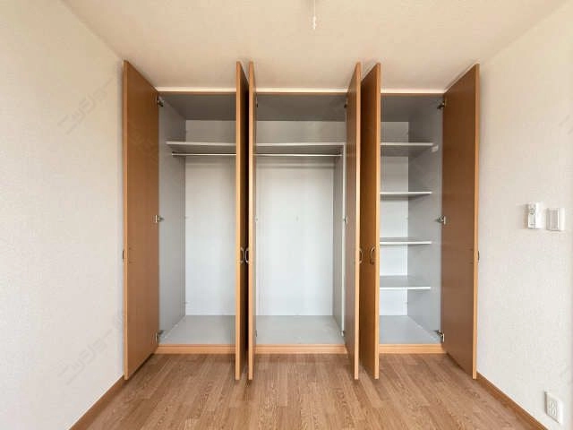 収納（南洋室）