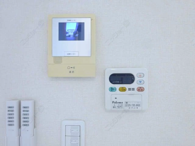 モニター付きインターホン