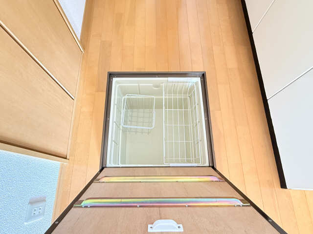 キッチン床下収納