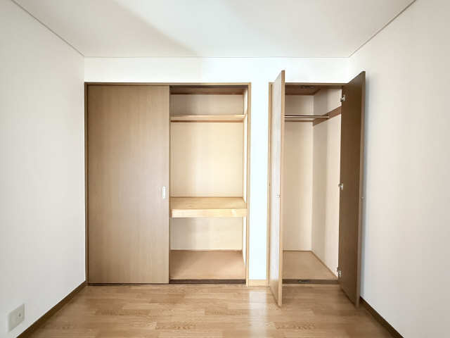 収納（中洋室）