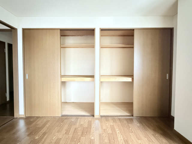 収納（中洋室）