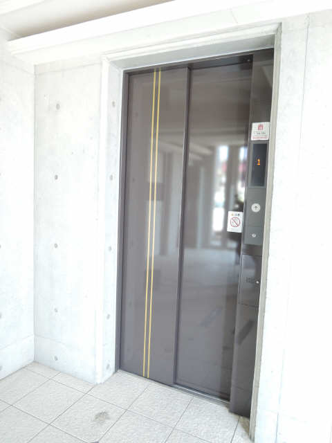 エレーベーター