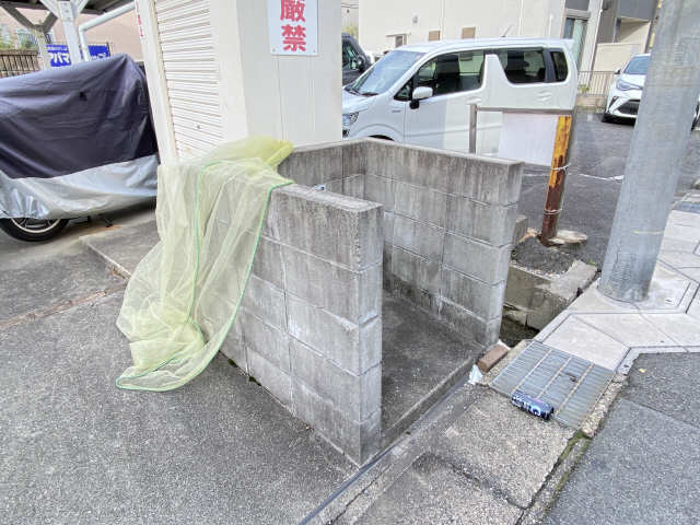 ごみ集積所