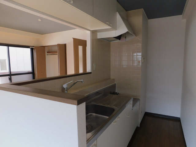 キッチン-2