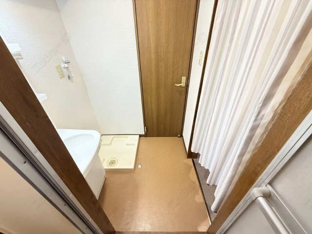 脱衣所-2