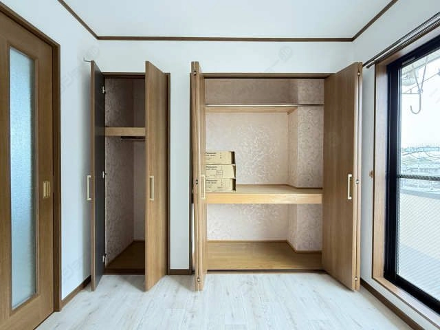 収納（南洋室）