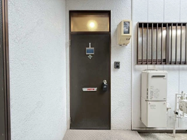 玄関ドア