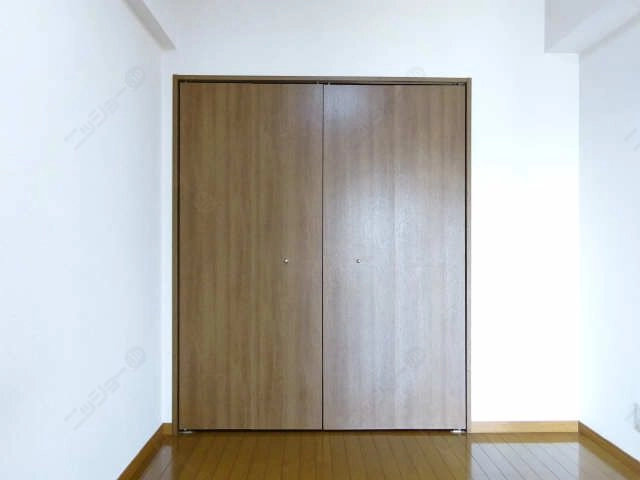 収納（中洋間）