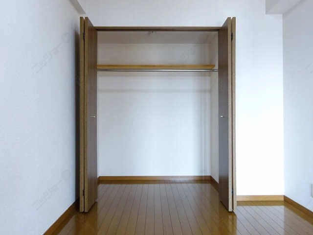 収納（中洋間）