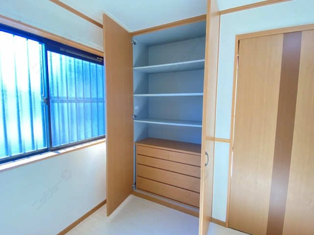 収納（南洋室）