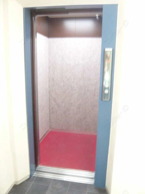 エレベータ