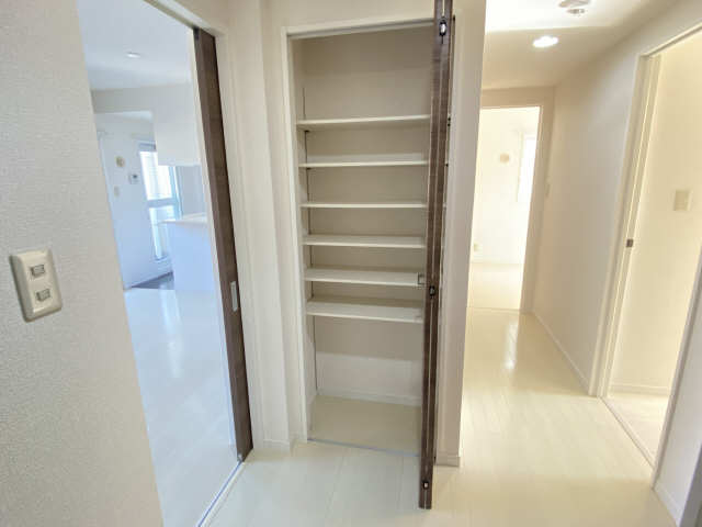 収納（廊下）