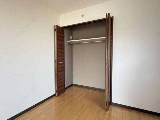 収納（中洋室）
