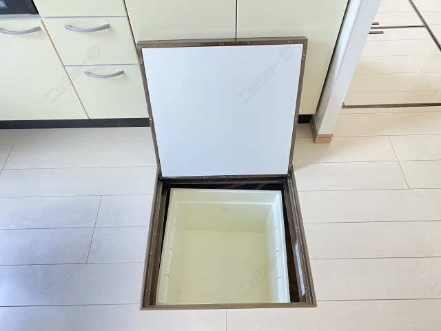 床下収納（キッチン）