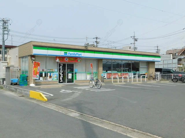 ファミリーマート蟹江城店