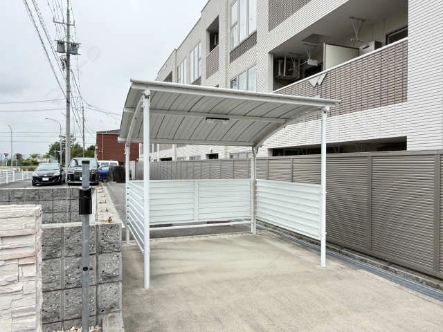 駐輪場（南側）